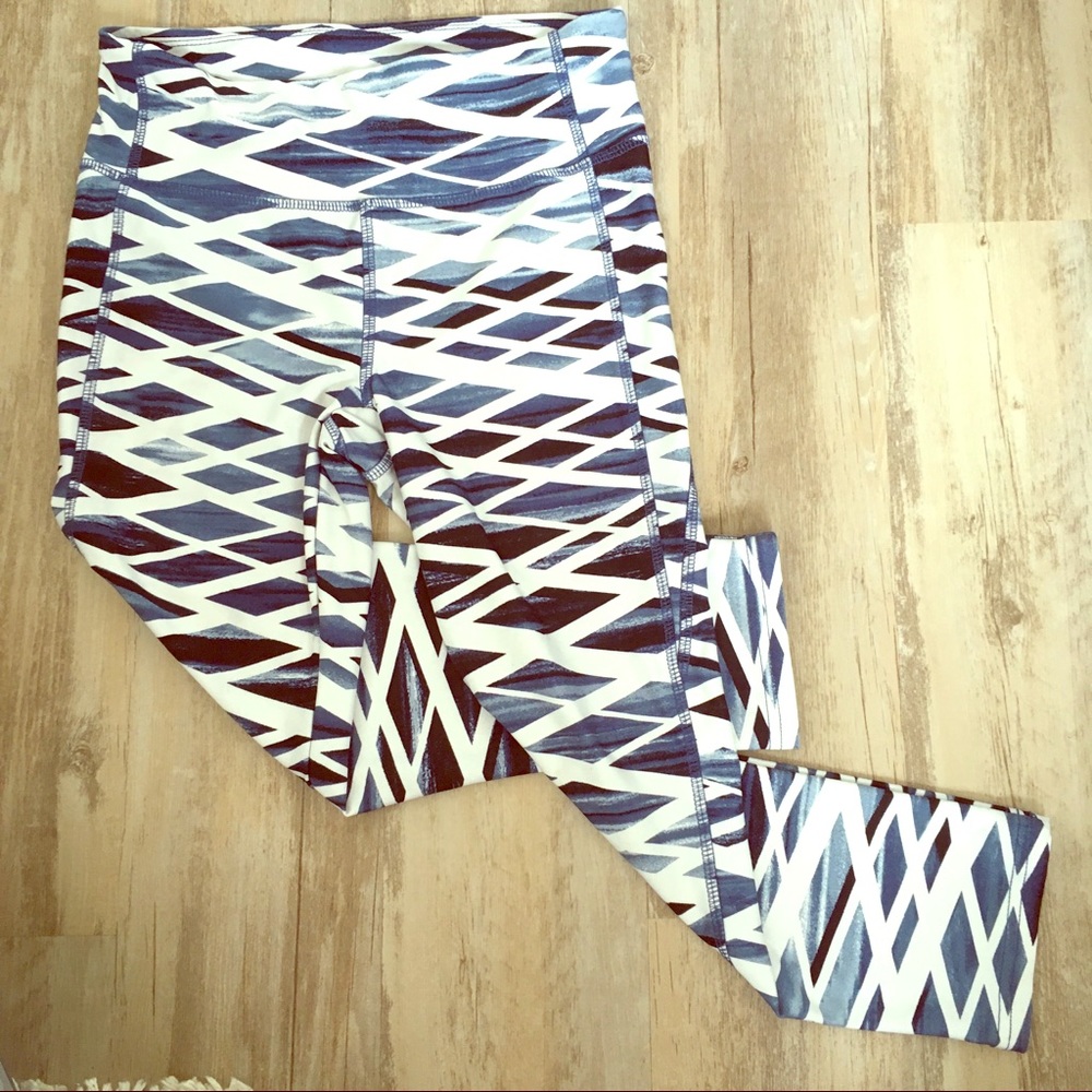 Bold Blue Geometric Leggings